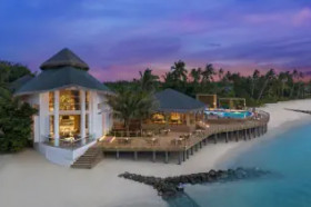 JW MARRIOTT MALDIVES RESORT & SPA