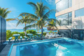 SWARN BY HAWKS HOTELS